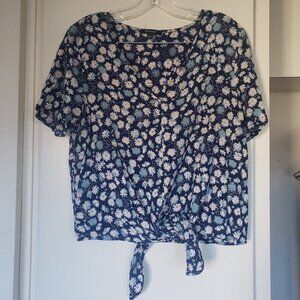 Madewell Blue top with Flowers Size Medium